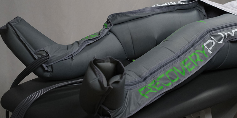 Η πρεσσοθεραπεία είναι μια μη επεμβατική θεραπευτική μέθοδος που στοχεύει στη βελτίωση της λεμφικής και φλεβικής κυκλοφορίας.